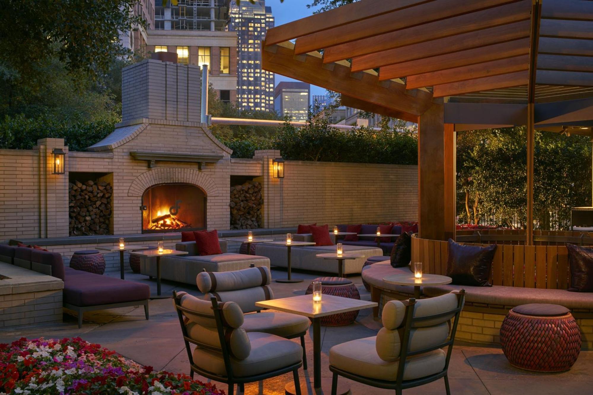 The Ritz-Carlton, Dallas Esterno foto