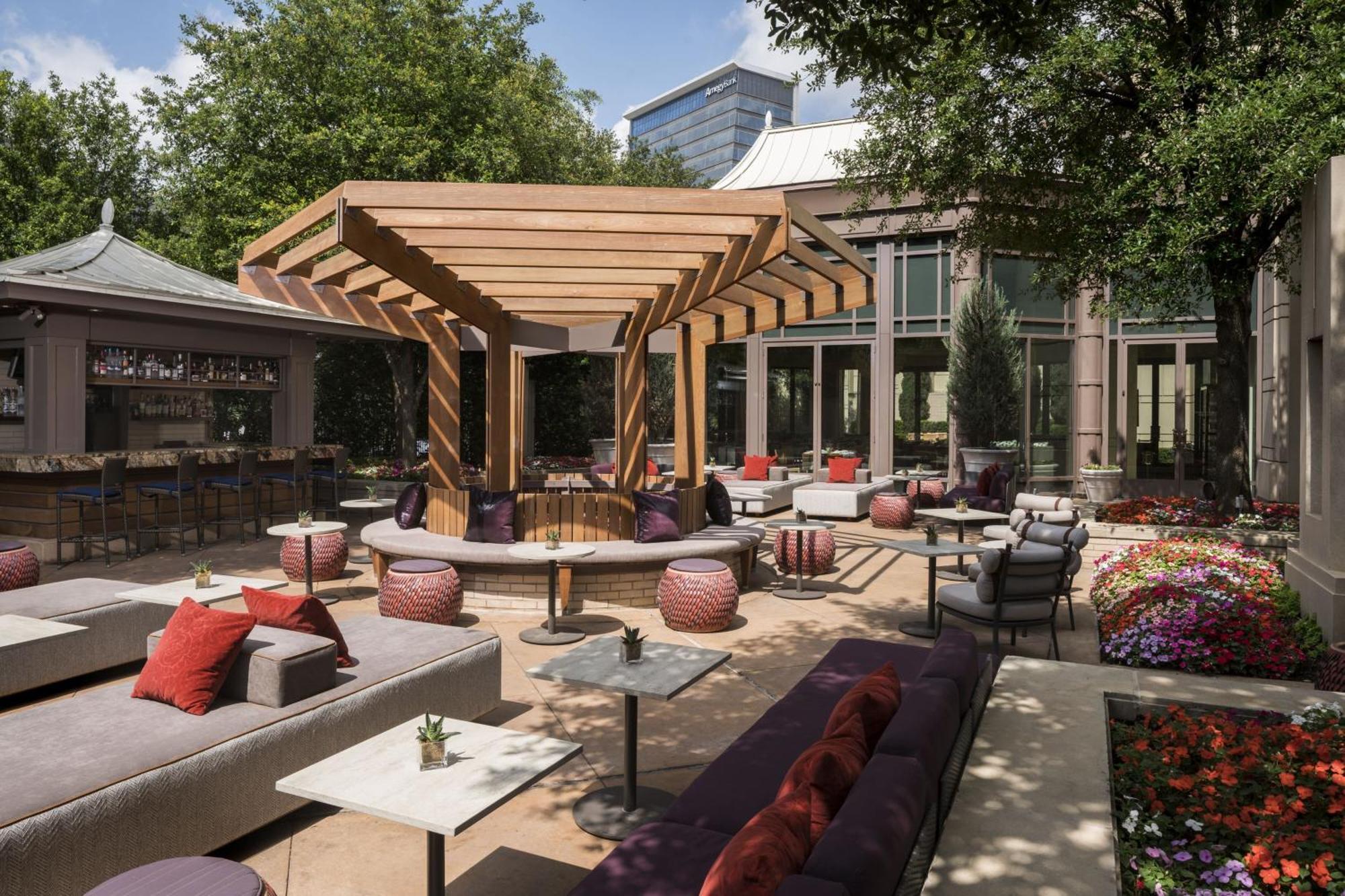 The Ritz-Carlton, Dallas Esterno foto